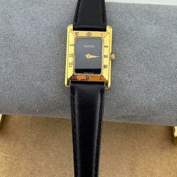 Vintage Super Thin Gucci Gold Watch New Black Leather Strap - Picture 7 of 8